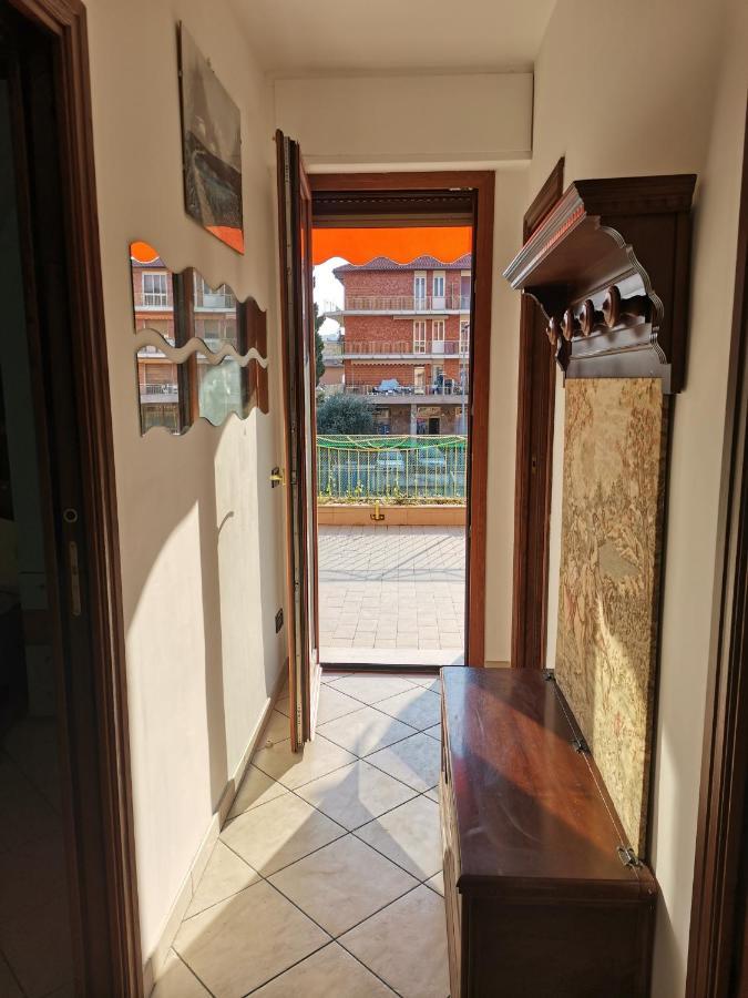 Il Tulipano Apartment San Bartolomeo Al Mare Bagian luar foto